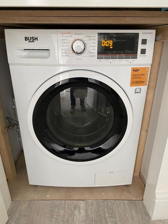 Small Single Room Walking Distance To Hove Station מראה חיצוני תמונה